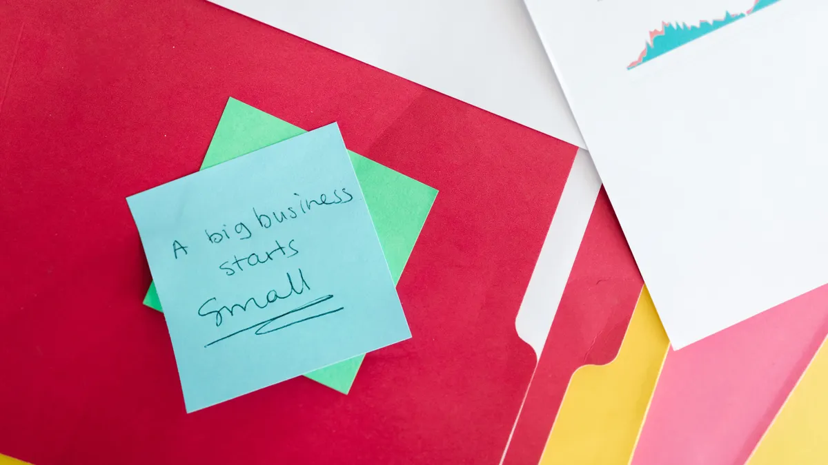 Rytr vs Copy.ai for small businesses — A Big Business Starts Small a Motivational Quotes